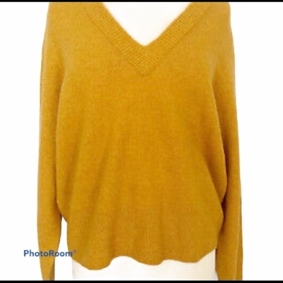 Madewell Double V Long Sleeves Pullover Sweater - Picture 2 of 6